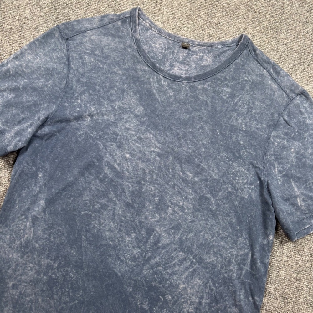 Lululemon 5 Year Basic Tee Mens M Blue Acid Wash Short Sleeve Crew Neck